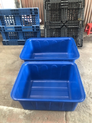 1 thùng nhựa hình chữ nhật 2000 KT 192*142*102cm