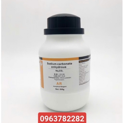 Hóa chất Sodium Carbonate (Na2CO3, Chai 500G, Xilong, Cas 497-19-8)